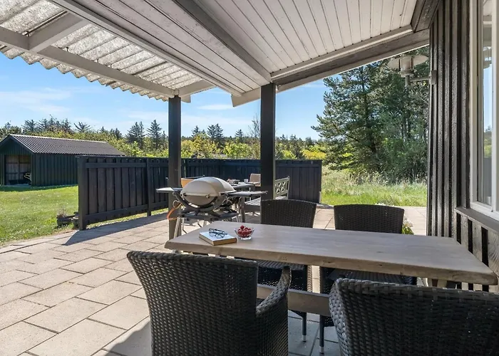 Rieke - 2km From The Sea By Interhome *
